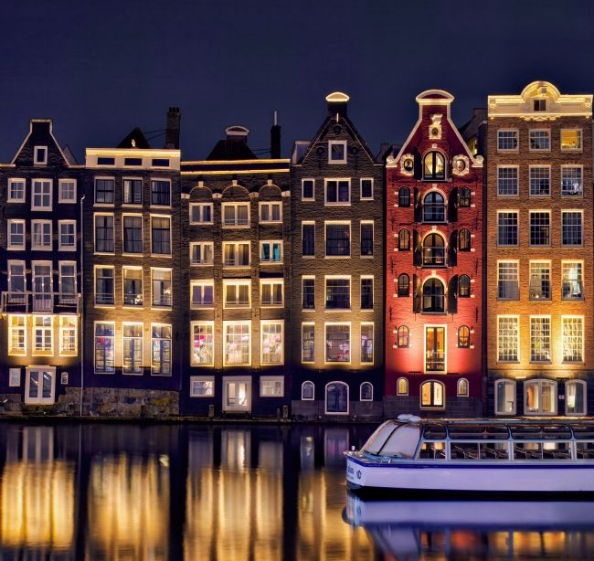 Janet Carmichael | Amsterdam Canals and Gable Houses