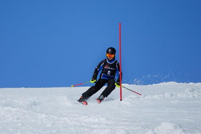 Jade Hunt | MM Racer - Bib 6