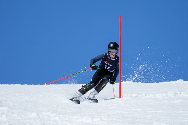 Jade Hunt | MM Racer - Bib 16