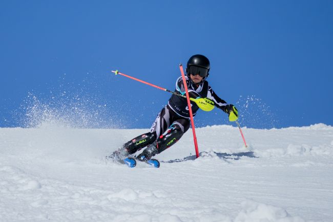 Jade Hunt | MM Racer - Bib 9