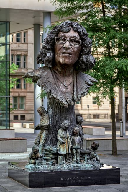 Gordon Maclaren | Betty Campbell Statue: Cardiff Cityscape