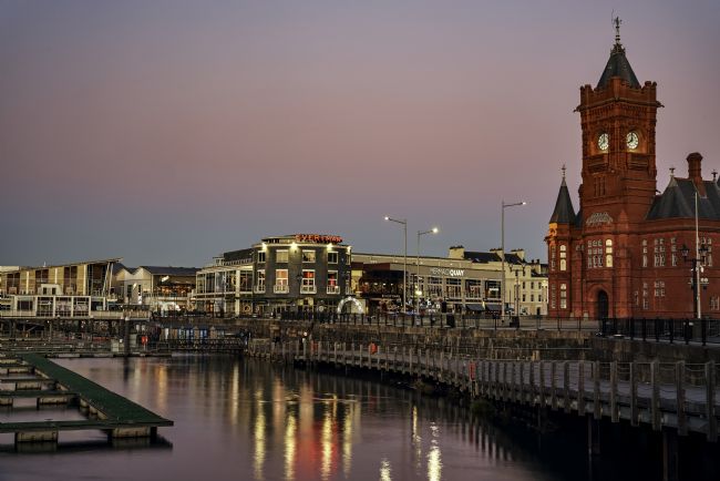 Gordon Maclaren | Winter Sunrise, Cardiff Bay