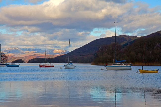 Stephen Prosser | Boats on Coniston water