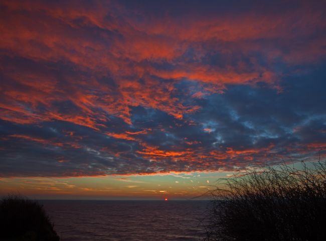 Stephen Prosser | Skies on fire