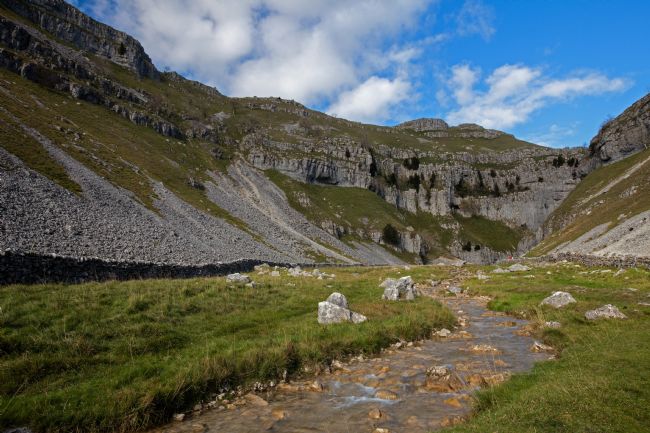 Stephen Prosser | Walk up to Gordale scar