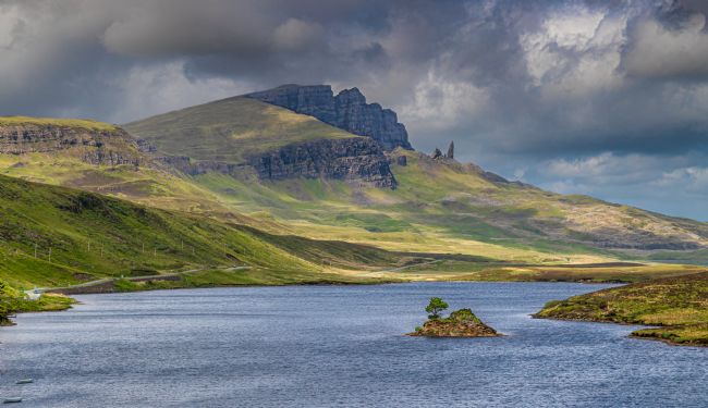 Veronica Watson | Loch Leathan and The Storr